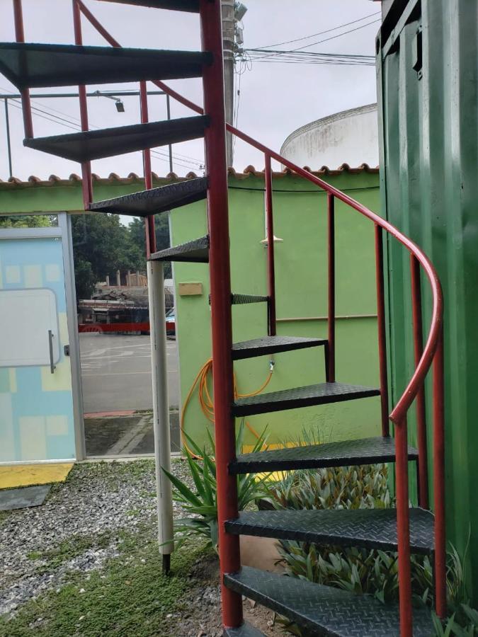 Container Hospedaria Araquari Exterior foto